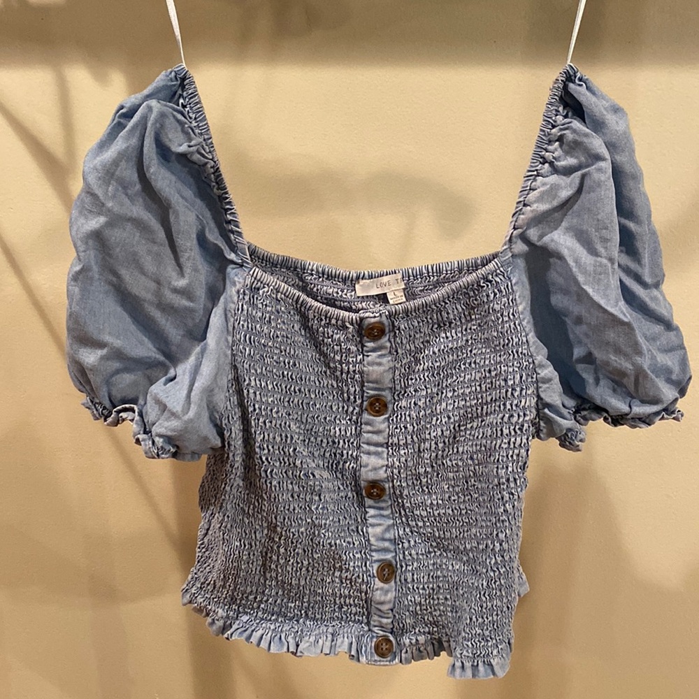 Love Tree denim crop top. New never worn. Size L. Fits like a small/ medium.